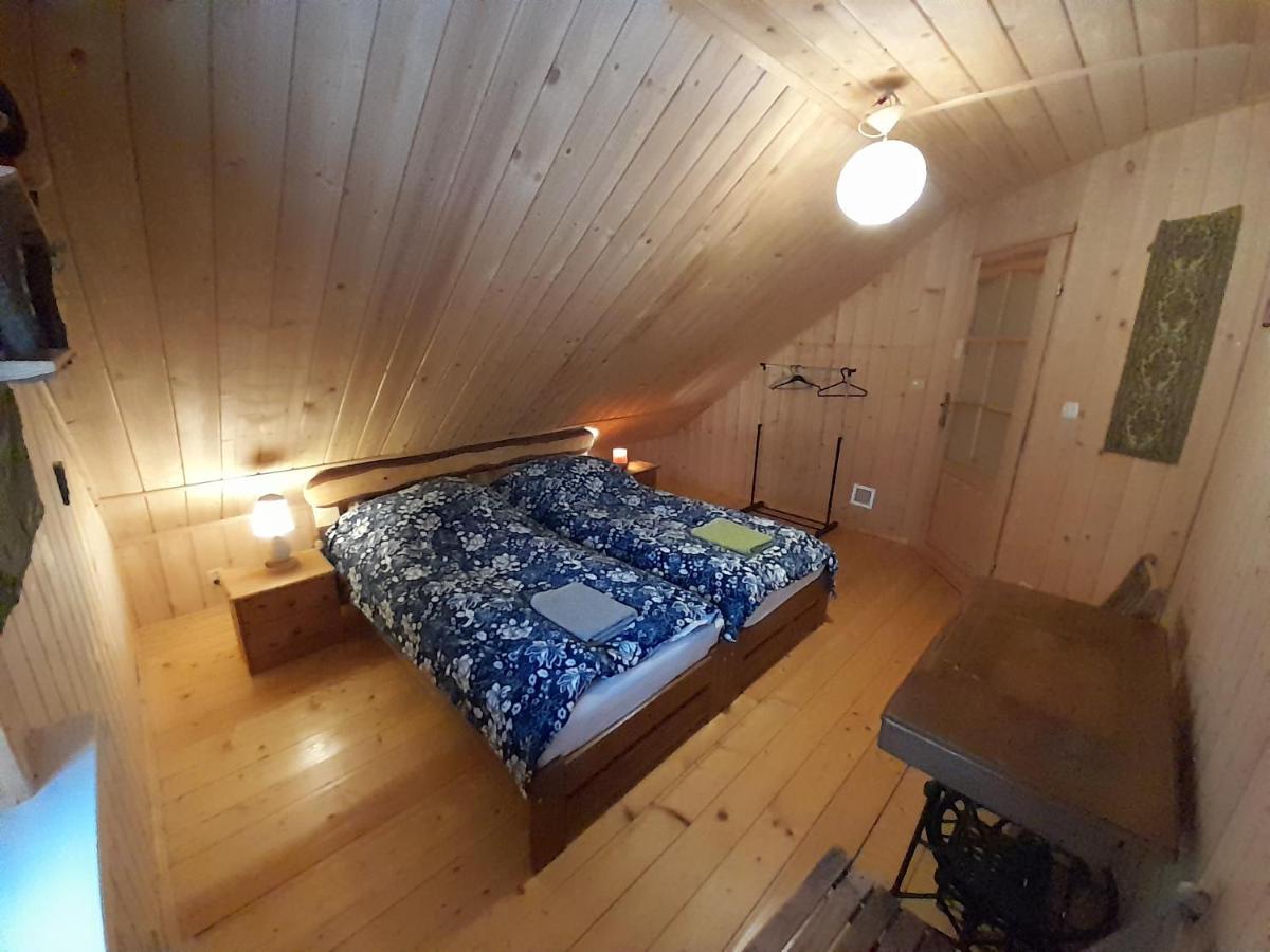 Pod Bieszczadem Villa Jasliska Екстериор снимка